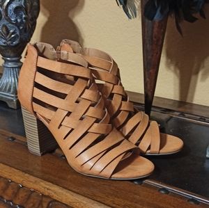 Women's Sandals sz 8